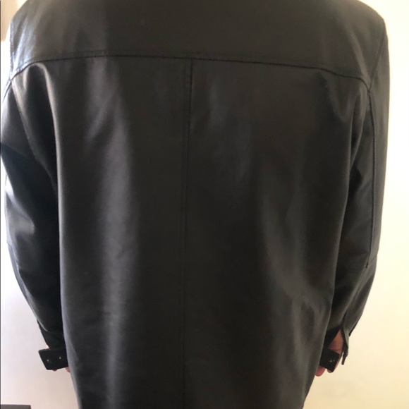Leather jacket. In excellent condition. Never worn! - Picture 4 of 4